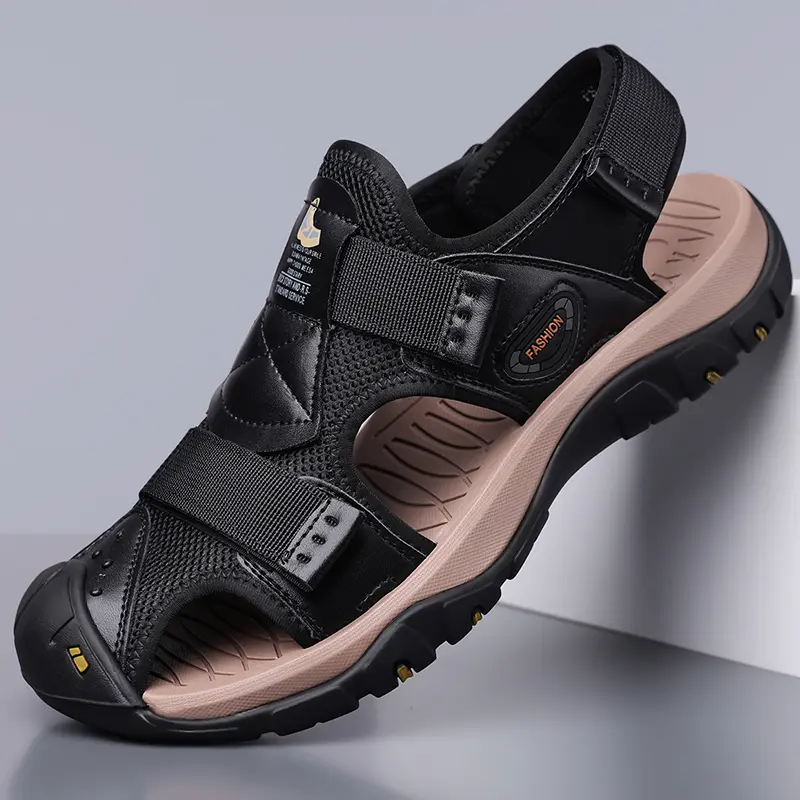 Soft and cushioned men's sandals with hollowed out ventilation, comfortable and multifunctional outdoor fashion, men's cool mop