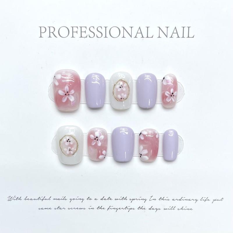 Y6 Student Fashion Item with Nail Stickers, Non-Toxic and Odorless Acrylic Nails, Handmade for Children, Detachable Nails