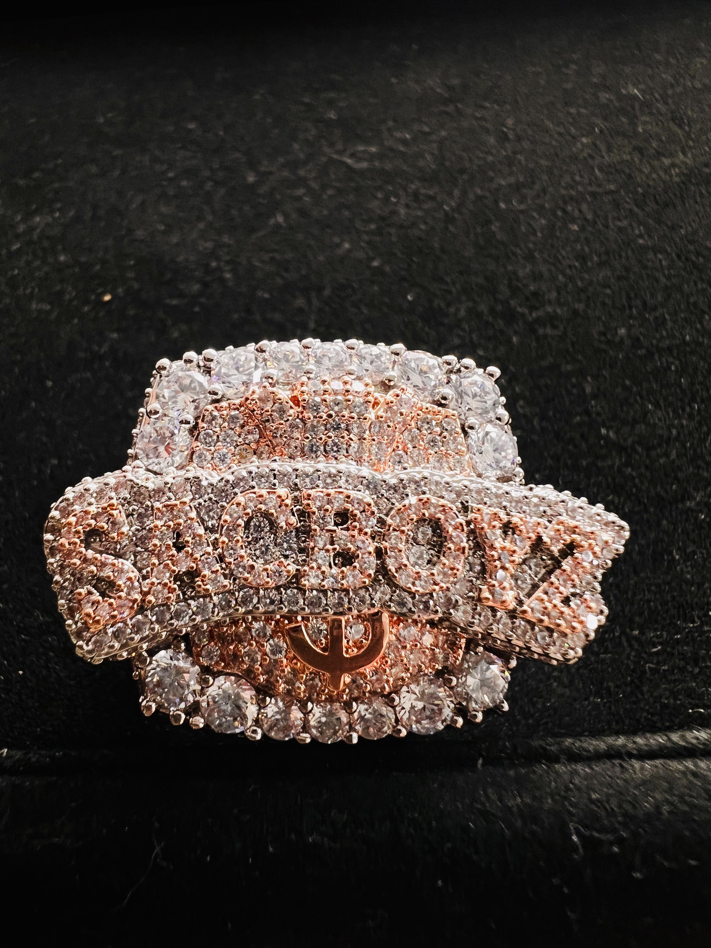 Luxury chilled personalized hip-hop boutique jewelry men's chilled champion ring genuine VVS silicon diamond ice-feel luxury style ring men's high-end ring, Mother's Day and Father's Day gift, large party wearing accessory