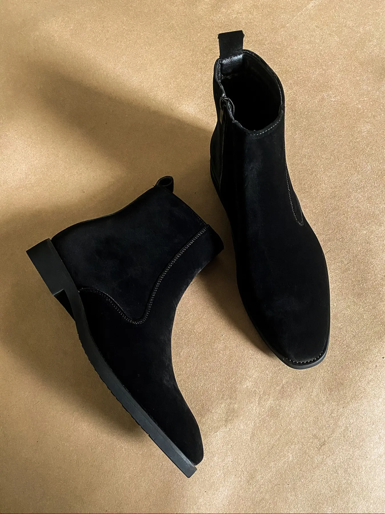 Men's High-Top Suede Rubber Chelsea Boots, Pointed Toe Low Heel, Side Zipper, British Style, European and American Fashion, 1 Pair