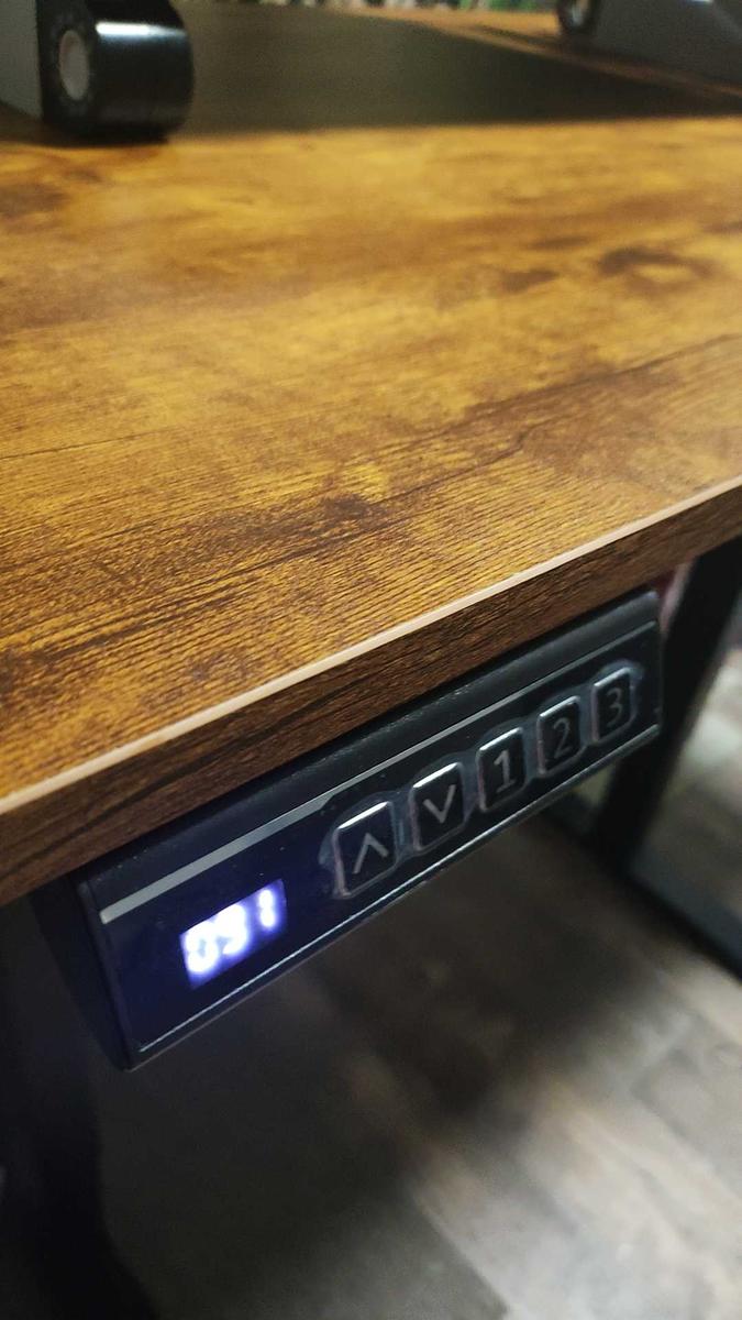 Item: 48*24in rustic brown