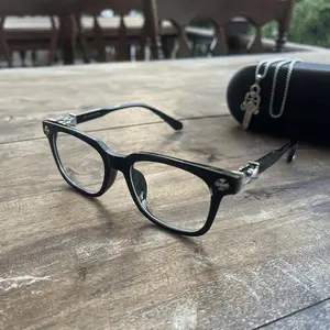 Blue Light eyeglasses for Men & Women, Lightweight Trendy Mens Sunglasses Vintage Viral Designer Oversized Luxury for travel with UV Protection UV400 square