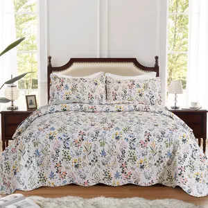3-Piece Full Queen King Size Quilt Set Lightweight Garden Style Bedspread Coverlet Floral Printed Oversized Bedding Set With Shams For All Season