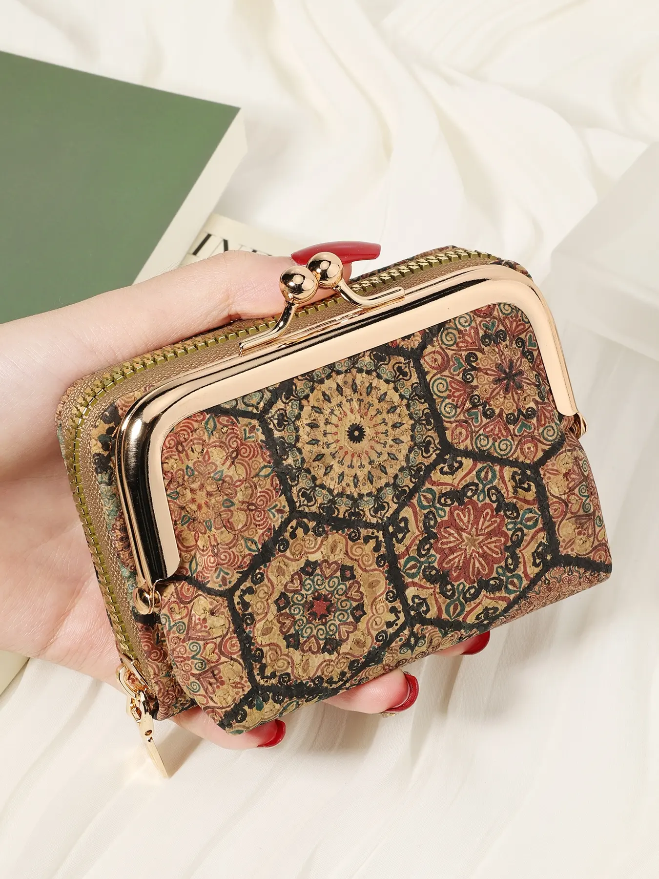 Credit card holder, stylish coin wallet with double layered zipper, multi card holder, detachable, multifunctional large capacity women's wallet, Zipper card slots