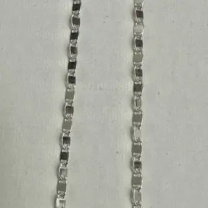 Cadena Espejo 16in de Plata Producto #55 Silver Chain Mirror Style 16inx33mm para Joyería y Decoración