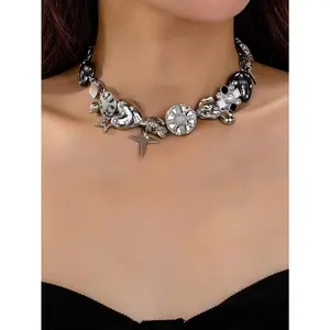 Vintage Heavy Industry Hip-Hop Punk Style Silver Zinc Alloy Charms Necklace With Heart Flower And Star Pendants for Women's Party Music Festival Accessory