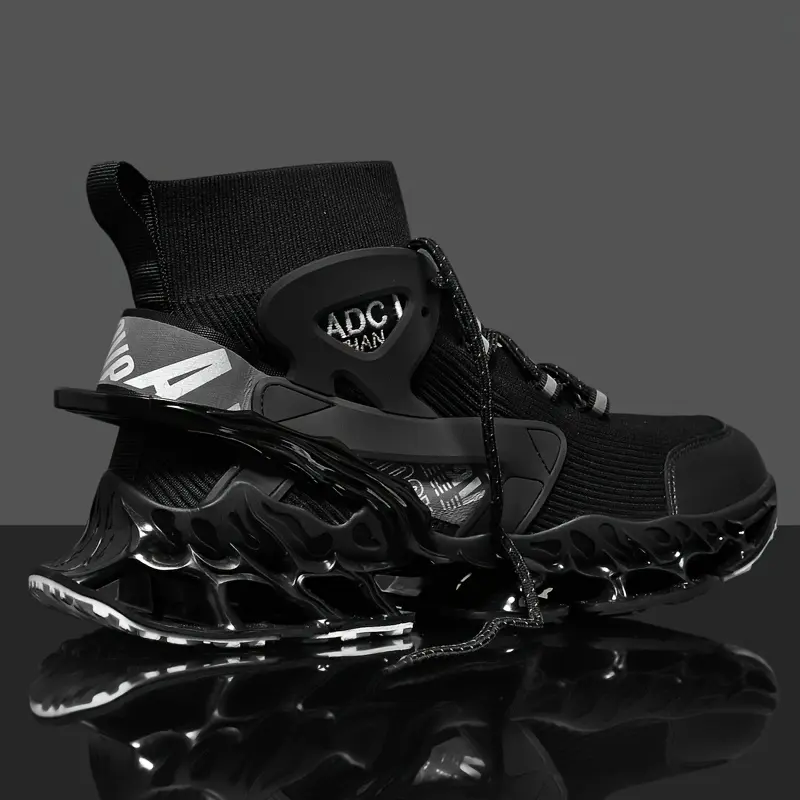 UYCEKK New Large Size Men's Shoes Summer Breathable Mesh Height-Increasing Sports Shoes Youth Running Shock-Absorbing Ultra-Light Blade Trendy Shoes