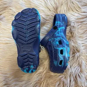 Comfort Clogs – Package of 6, Sizes 40-41-42-43-44-45, Unisex, Lightweight, Breathable, Holes, Soft Sole, Easy Clean, Slip-On Design. You can select your preferred size by leaving a note to the seller when placing your order