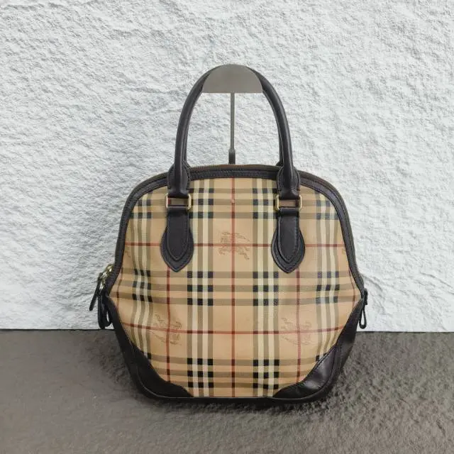 Pre-owned BURBERRY Leather Shoulder Bags 7.8'' R1819 Shoulder Bag C14129168837 1224 T1 Chloe
