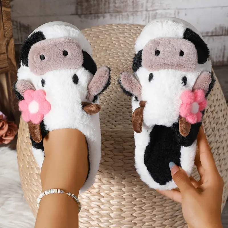 Women's Cute Cow Design Plush Slippers, Warm Bedroom Soft Slippers, Indoor Outdoor Silent Non-Slip Slippers, Comfortable Home Shoes, Antislip Slippers