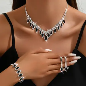 Elegant jewelry set,Inlaid rhinestone decoration,There is 1 women's necklace, 1 pair of women's earrings, and 1 women's bracelet, party and wedding accessories