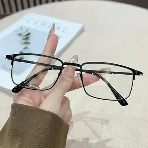 New Photochromic Men's Business Myopia Glasses Metal Square Frame HD Anti Blue Light Near Sight Eyewear Diopter 0 To -4.0
