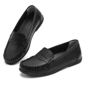 Women's Comfortable Loafers Flats Shoes Casual Round Toe Moccasins Comfortable Slip on Memory Foam Insoles Wild Driving Flats Soft