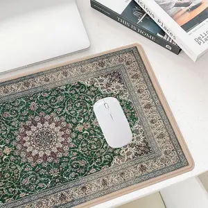Traditional Roman Style & Flowers Design Mouse Pad, 1 Count Rectangle Gaming Mouse Pad, Office Desk Accessories, Non-Slip Rubber Base Stitched Edge Desk Pad, Gaming Desk Accessory
