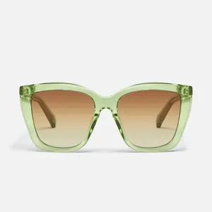 QUAY - SEE YA Oversized Square Sunglasses with Built-in Nose Pads and Long Metal Plaque for Everyday Wear