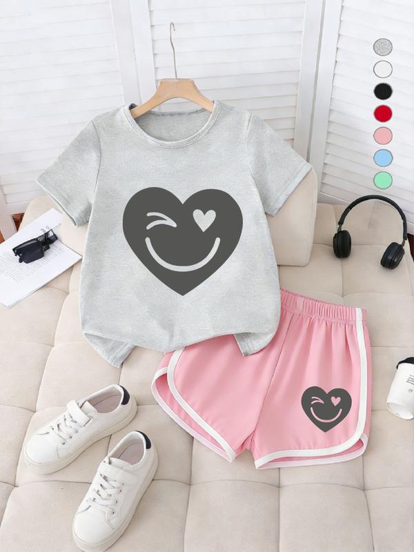 Summer Girls Casual Sports Short Sleeve Set with Eye-Catching Heart Smile Print, Loose Fit Shorts for Ages 2-7, Perfect for School & Weekend Outings