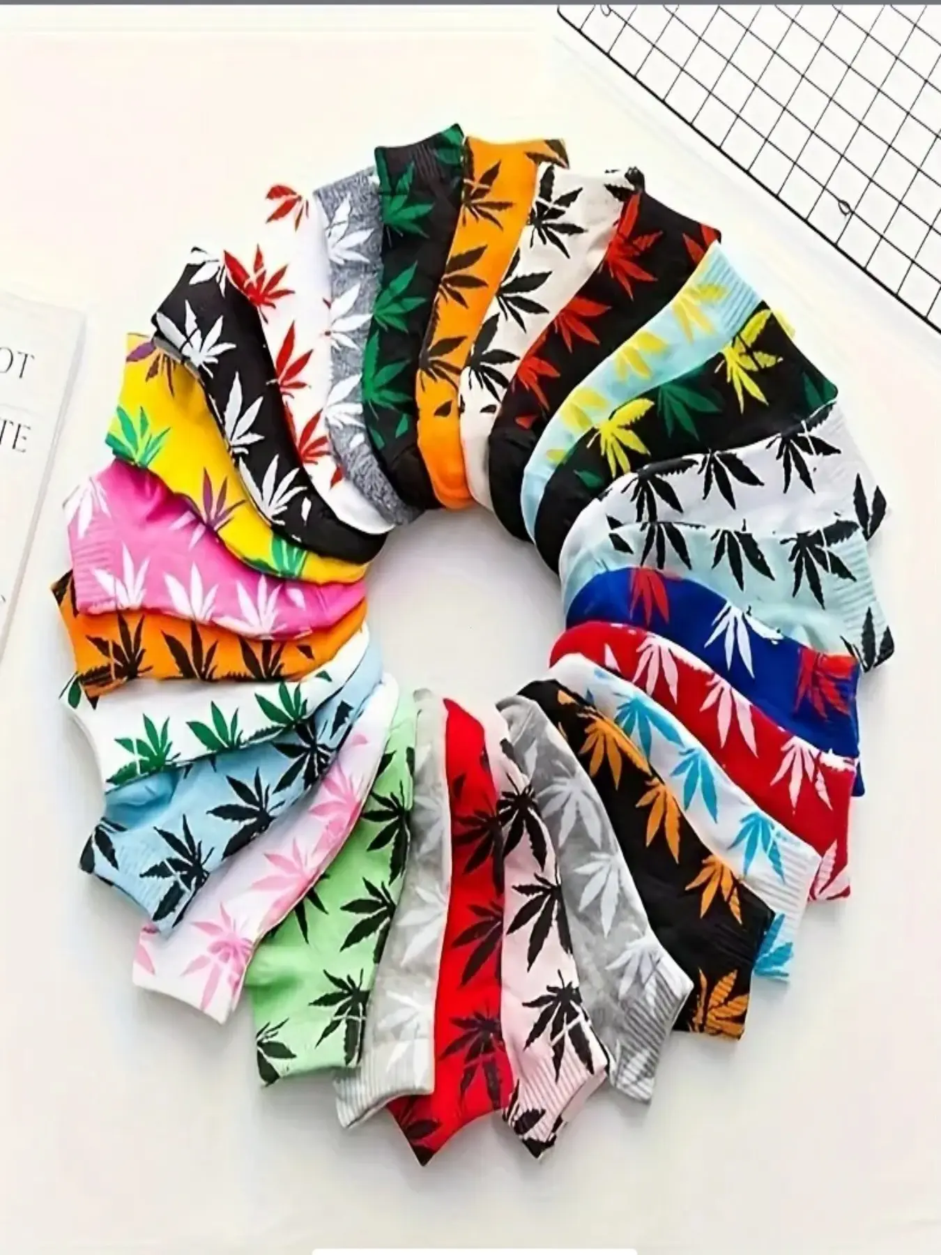 5 Pairs Maple Leaf Print Ankle Socks, Summer Casual Fitted Socks for Men and Women, Trendy College Style, Comfortable and Soft