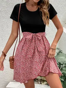 A women's fashionable and casual gentle style patchwork dress, T-shirt patchwork floral short skirt, commuting versatile casual skirt, suitable for all seasons, suitable for home, indoor, outdoor wear