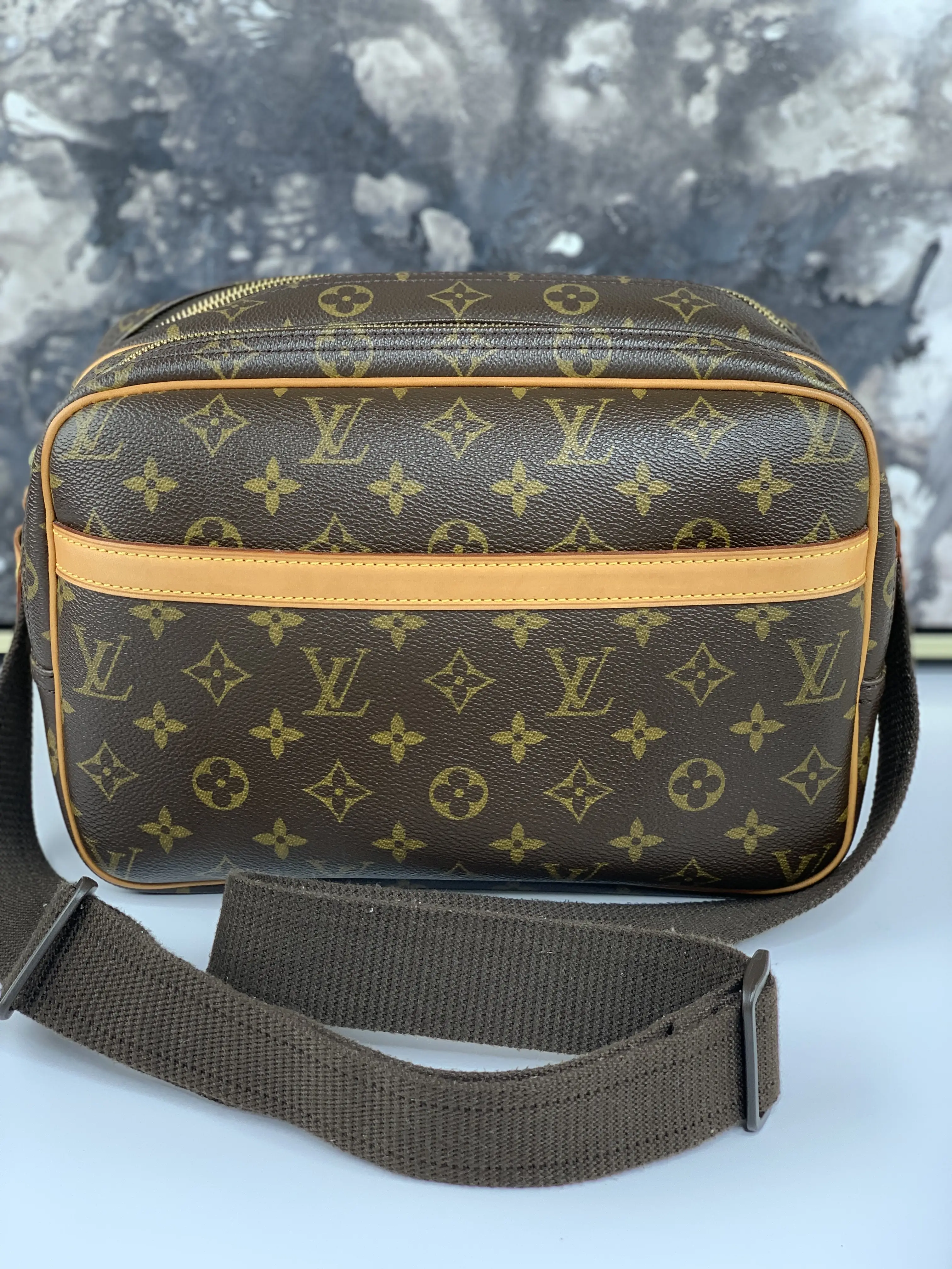 Pre-owned Louis Vuiton Coated canvas and vachetta leather Crossbody Bags Reporter PM