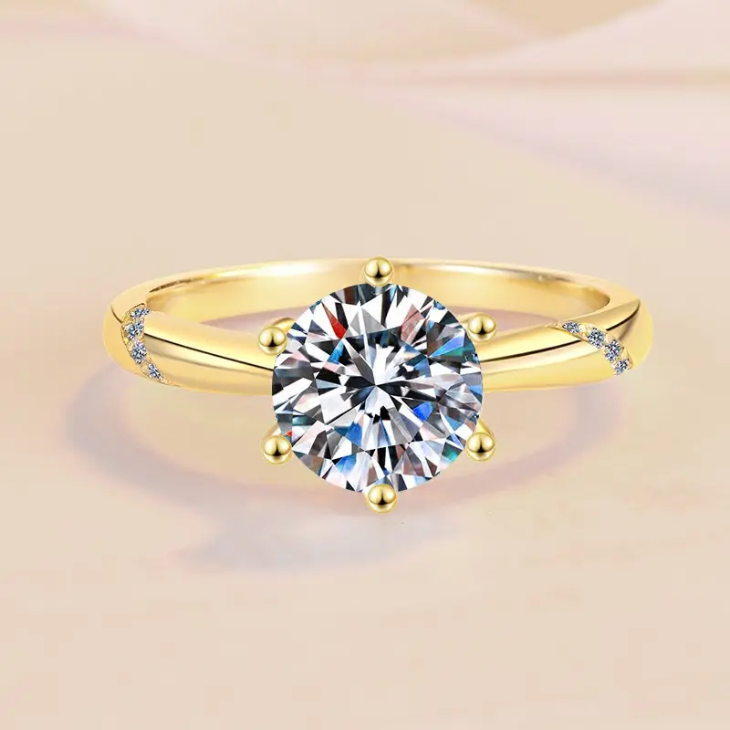 1 carat D colored moissanite