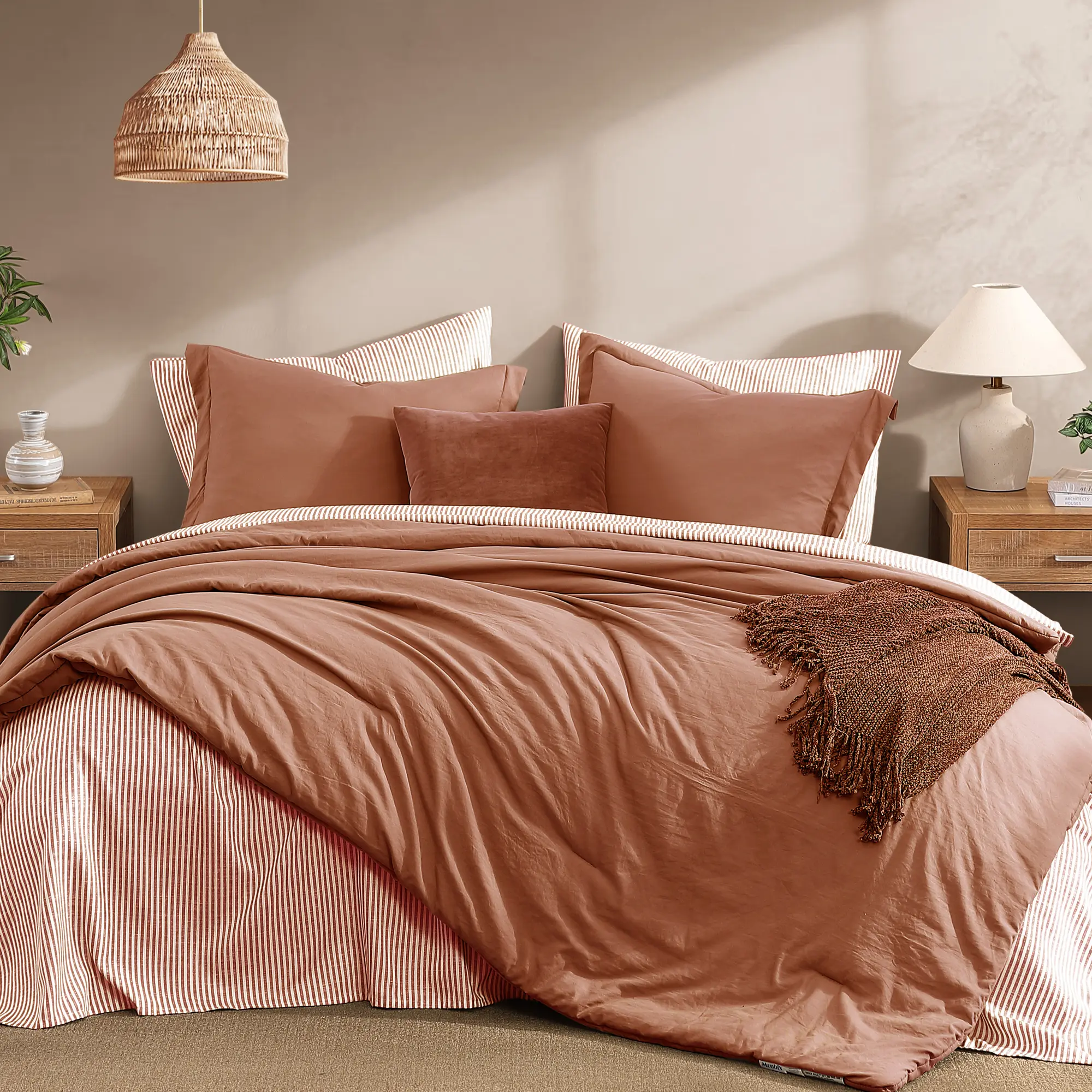 【FallPickDeals】Monbix 7-Pieces Microfiber Comforter Set, Modern Farmhouse Coastal Style Bedding Set with Double Sided Storage Pockets, 1 Comforter, 2 Pillowcases, 2 Shams, 1 Flat & 1 Fitted Sheet,SummerWins,DFYD,deals for you,mid year sale,restock, Bed S