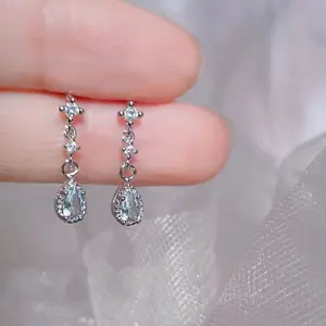 Droplet shaped synthetic zirconia earrings, elegant design and low allergenic material, sparkling blue synthetic zirconia highlights fashion and eye-catching, easy to match, ideal women's holiday gift