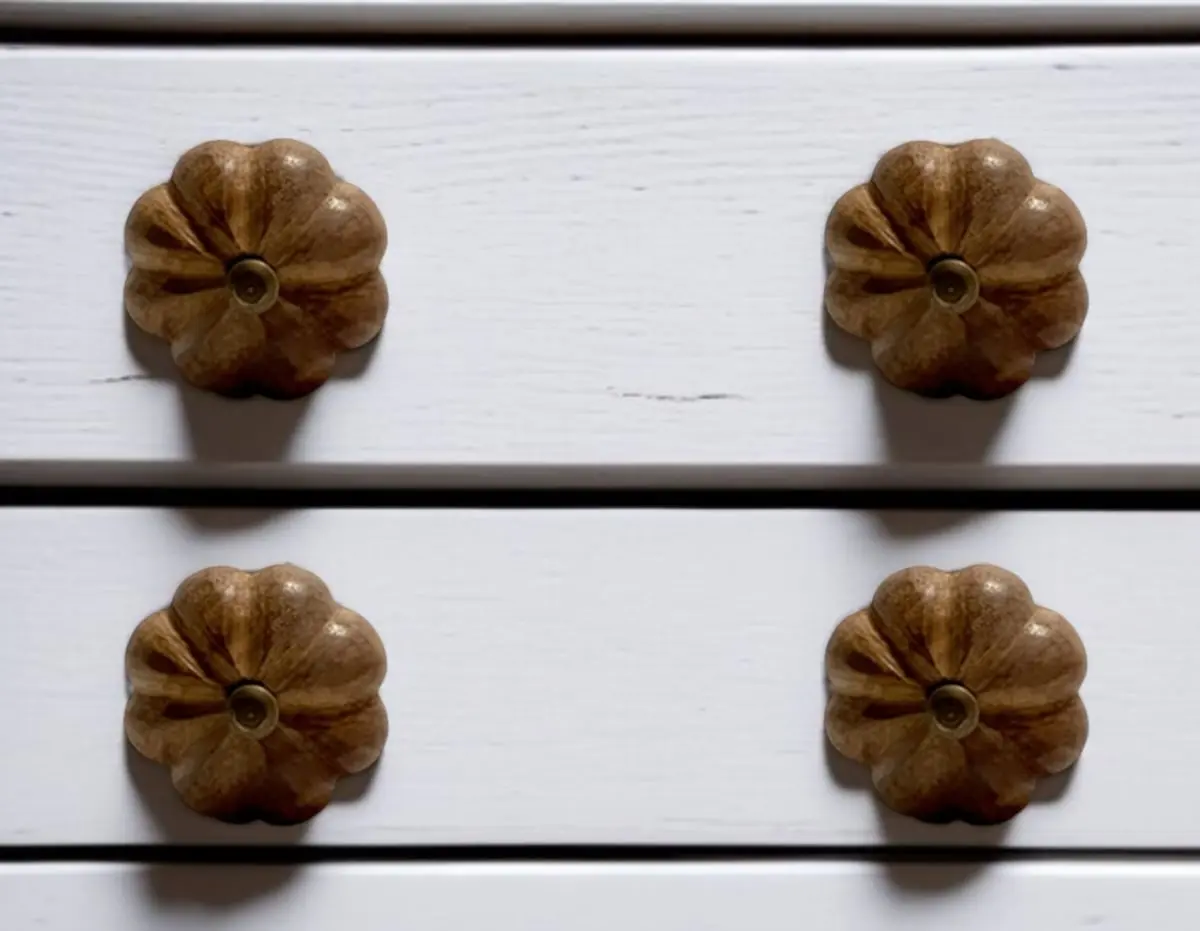 360 stand Brown Wood Scalloped Shape Drawer Pull Knobs - Set of 6, Artisans-Crafted, Hand-Painted Door Hardware
