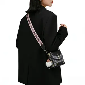 Fashion Flap Lock Crossbody Sling Bag, Customizable Wide Printed Shoulder Strap & Playful Hanging Accessory for Office Use & Urban Wandering