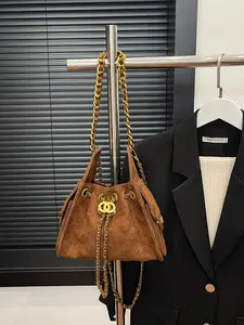 Trendy Diamond Chain Women's Bucket Bag, Large Capacity Drawstring Shoulder Clutch, Fashionable All-Season Commuter Handbag, Crossbody Purse, Elegant Commuter Bag