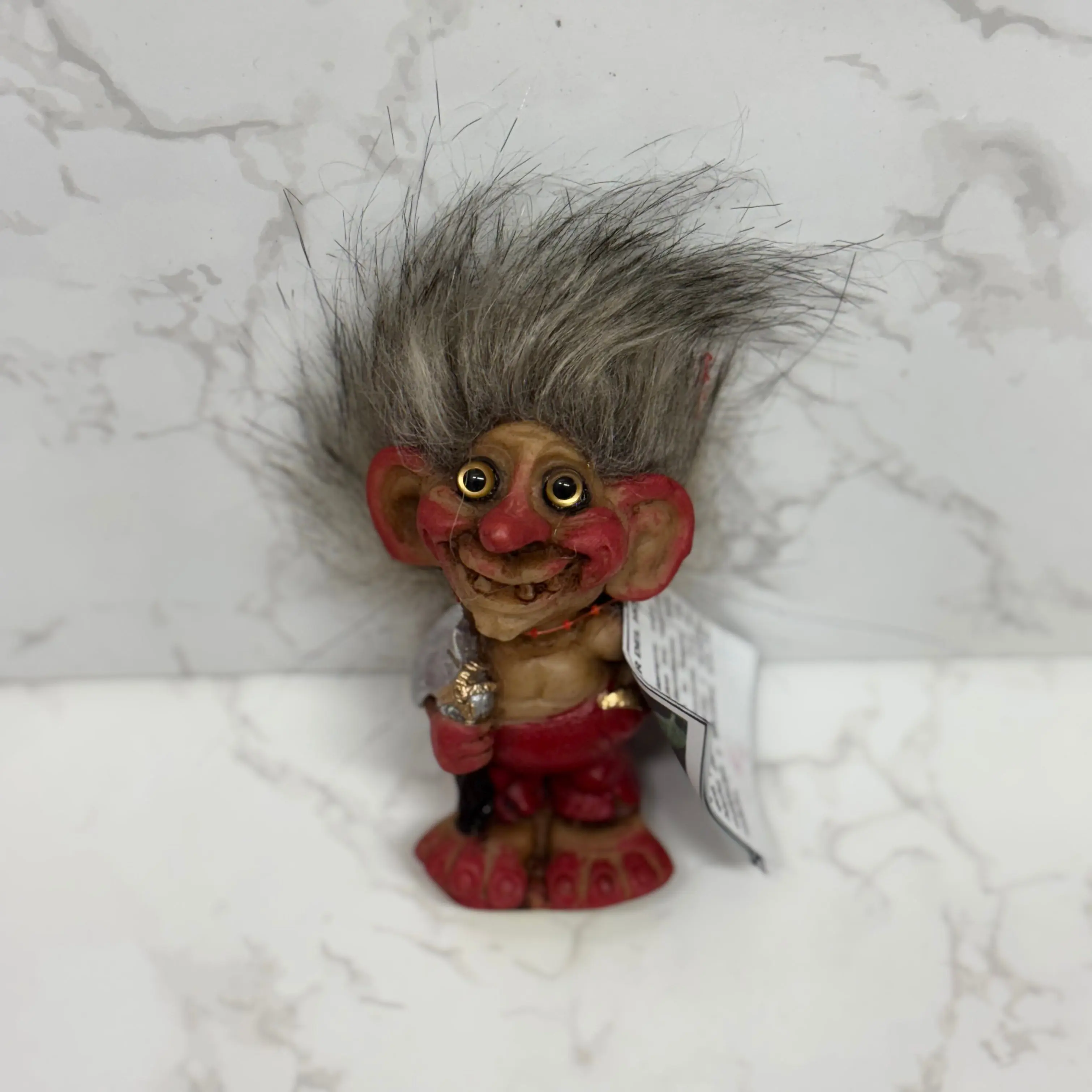 Duende Protector Del Hogar/Protective House Troll