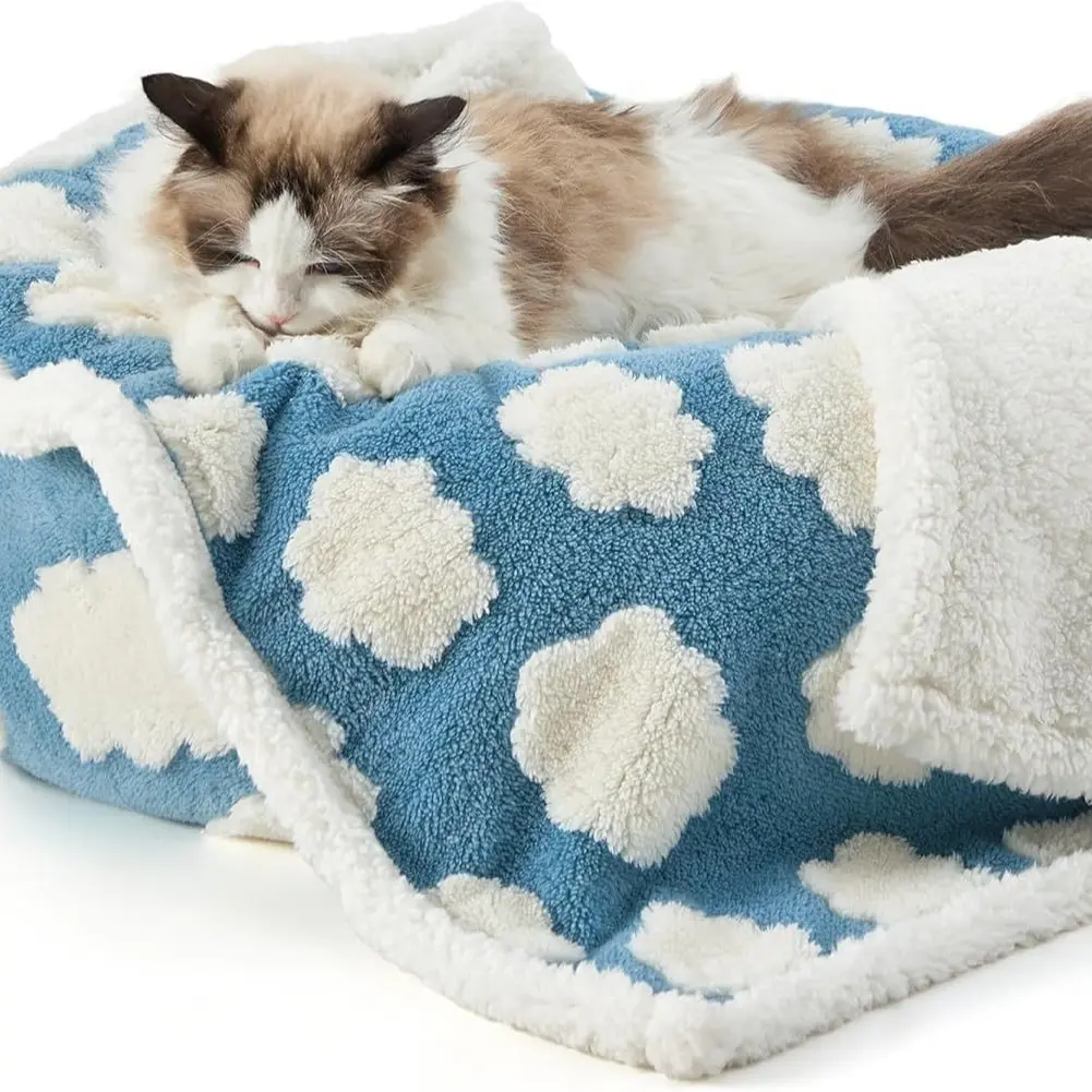 Waterproof Pet Blanket for Dogs & Cats -Sided Jacquard Shag & Sherpa Fleece Blanket For Pets , 3D Textured Cloud Pattern, Machine Washable, Durable & Portable, Soft Couch Protector,Pet Cat Blanket for Bed Protection