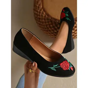 Women's Rose Embroidery Wedge Boots, Casual Comfortable Pointed Toe Boots for Daily Wear, Female All-match Shoes for Daily Wear, Girl