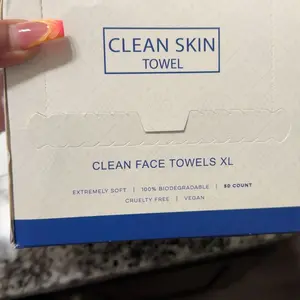 Disposable Face Towel, 50pcs/box Portable Multipurpose Wet and Dry Towel, Soft Face Towel for Home, Bathroom and Outdoor Travel, Absorbent Breathable Towel