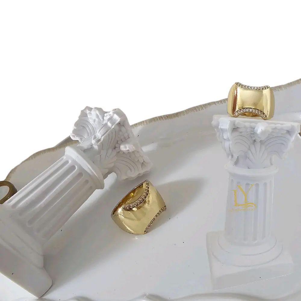 LaYaiBoutique #1403 Anillo Oro Laminado 14k ALTA CALIDAD with Elegant Design and Authentic Material