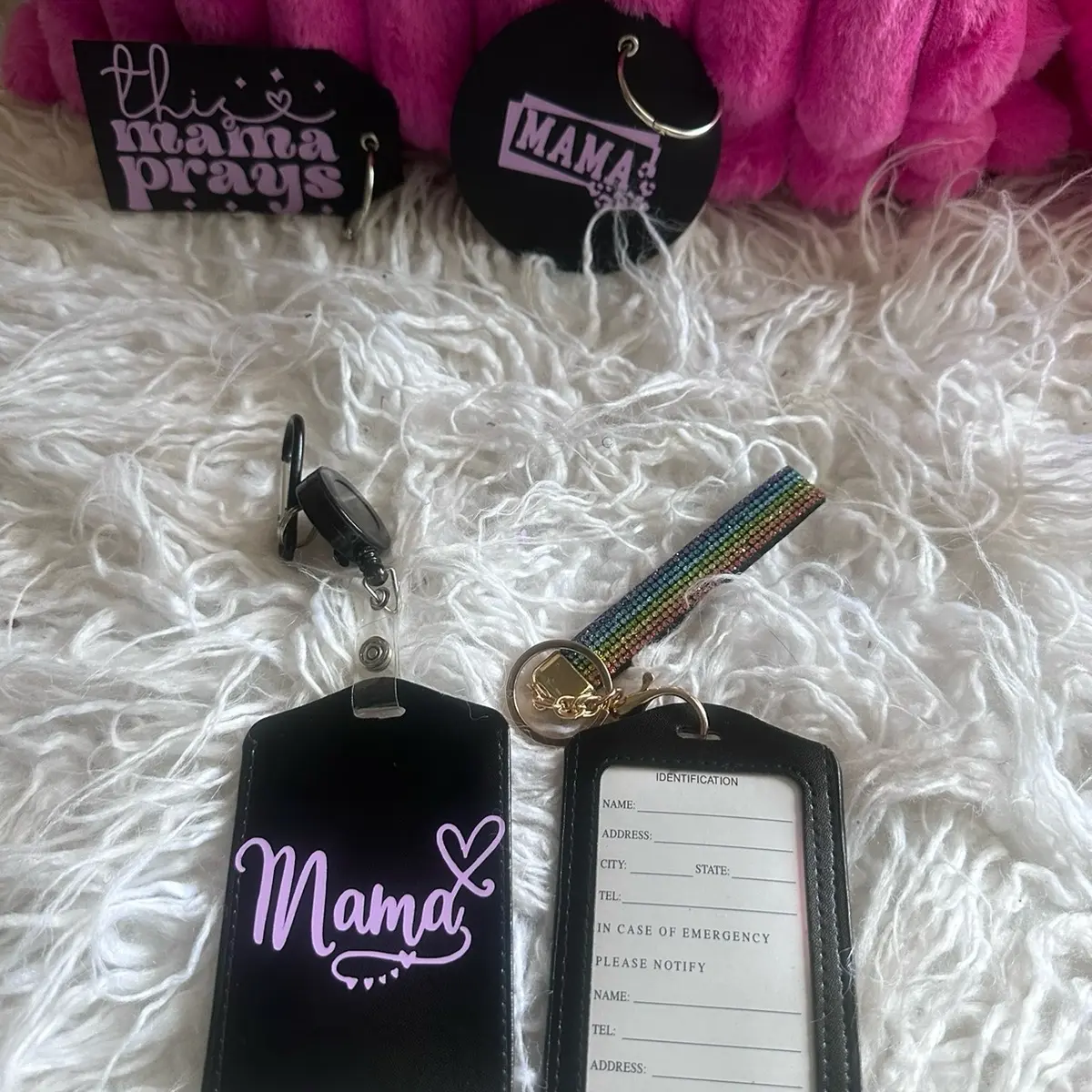 Mama keychains and badge holders