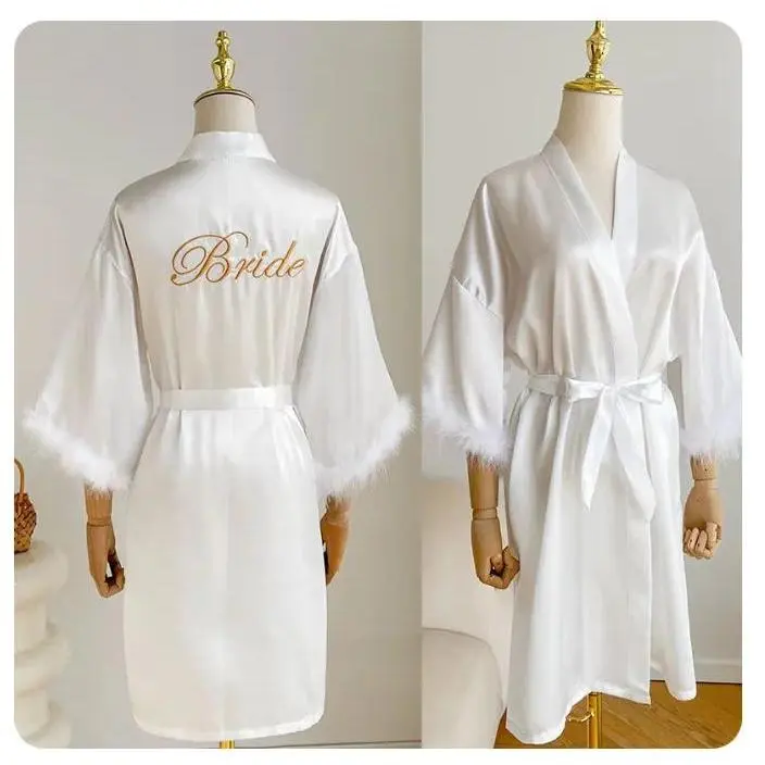 Women's Short Satin Robe with Feather Sleeves, Sexy Kimono Loungewear for Wedding Bride & Bridesmaid, Onesize, Sleepwear, Loose-Fitting