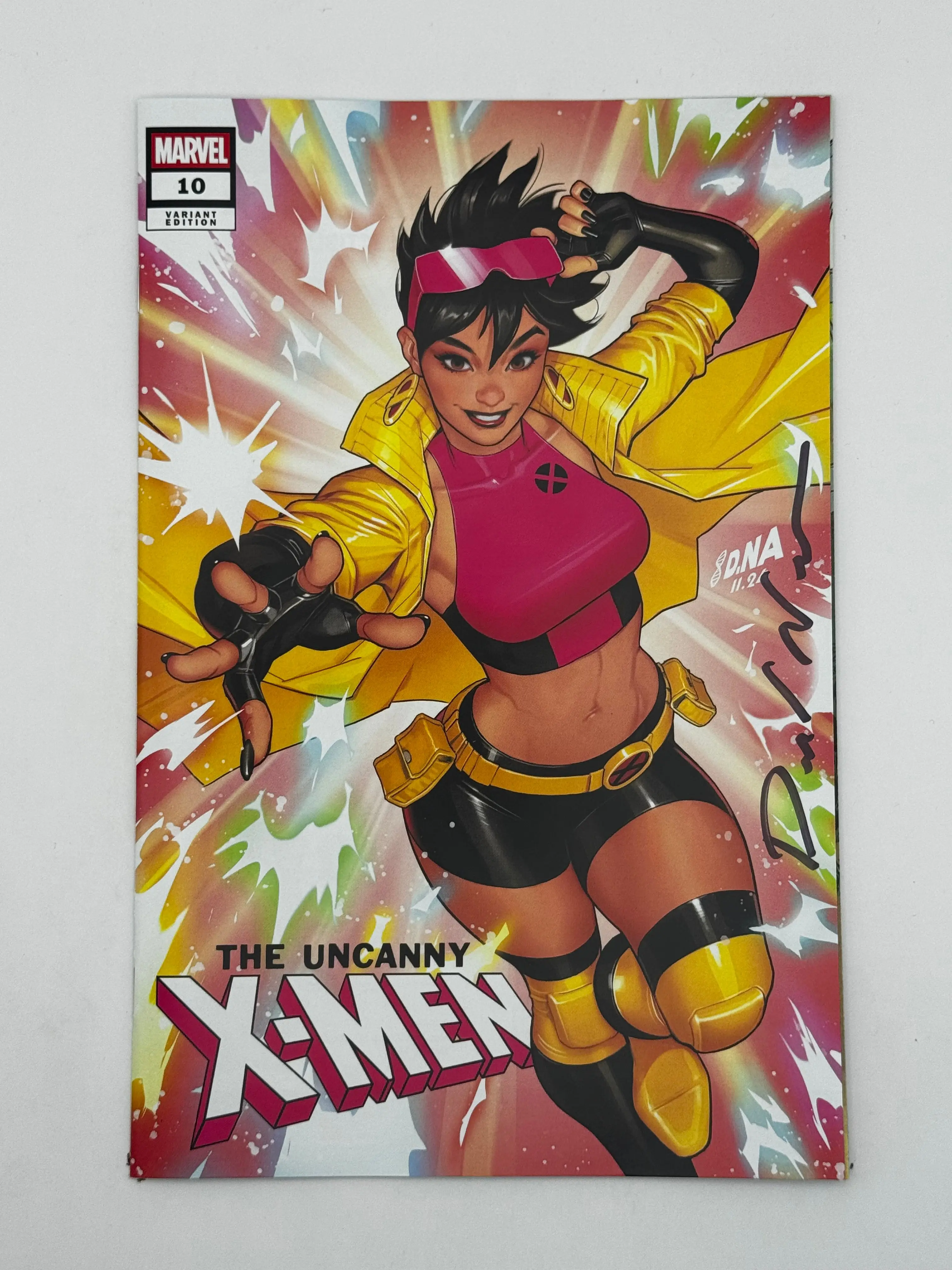 Uncanny X-Men #10 David Nakayama Exclusive Variant Comic Book - Signed by David Nakayama, Hunted by the Pack, Gail Simone Feature, Sentinels, Outliers, Tracking, Bloodhounds, Unknown Comic [IN STOCK]