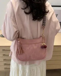 2026 New Fashion Classic Versatile Letter Graphic Design Solid Color PU Material Shoulder Bag,Comes With Cherry Charm Free Cherry Charm Included