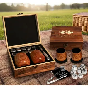 Charred Oak Bourbon wooden - Christmas Gift For Whiskey Enthusiasts, Leakproof Wooden For Dad, Husband &