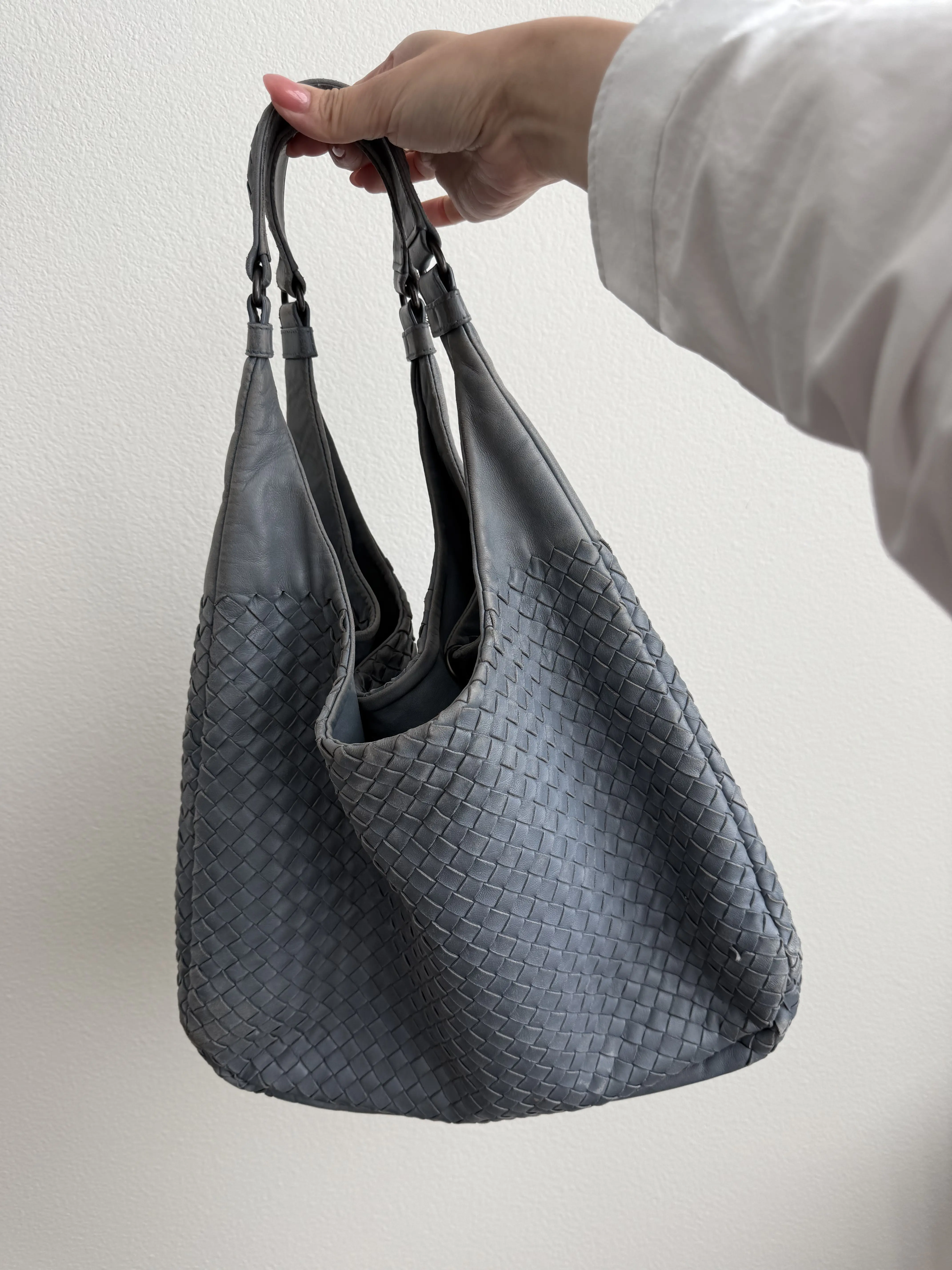 Pre-owned Bottega leather shoulder bag Intrecciato Hobo
