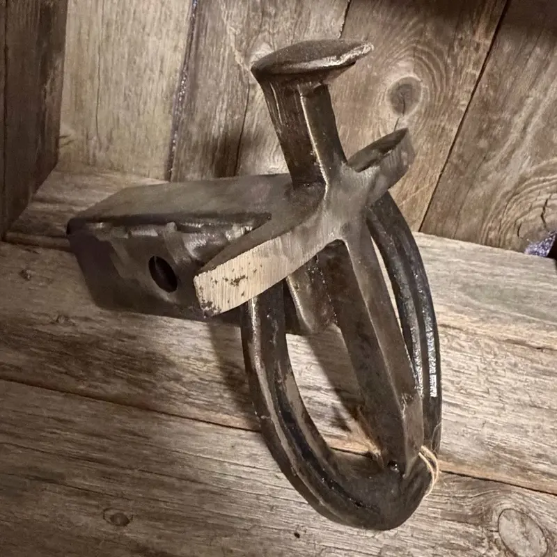 Cowboy Hitch Cross