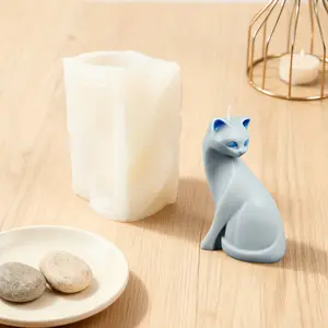 1pc 3D Back Cat-shaped Silicone Candle Mold, Animal Decorative Silicone Mold, Suitable for DIY Scented Candles, Clay, Plaster and Resin Decorations, Desktop Ornaments, Home Decorations, Holiday Decorations, Holiday Gifts and Craft Enthusiasts.