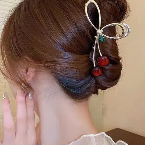 Cherry Decor Hair Claw, Clip Design, Hair Clips, Decorative Hair Clips, Fun Hair Clips, Super Cute Clips, Fashionable Hair Accessories for Women & Girls, Casual Versatile Hair Accessories for Daily Wear