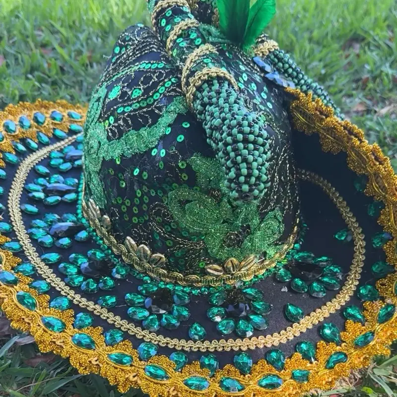 Sombrero de religión