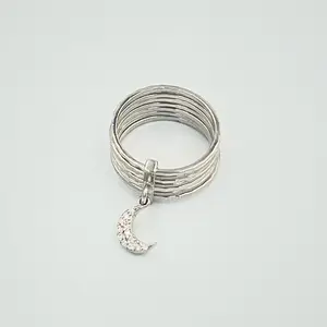 Anillo semanario con dije de Luna y zirconias cristalina size 6 Plata 925