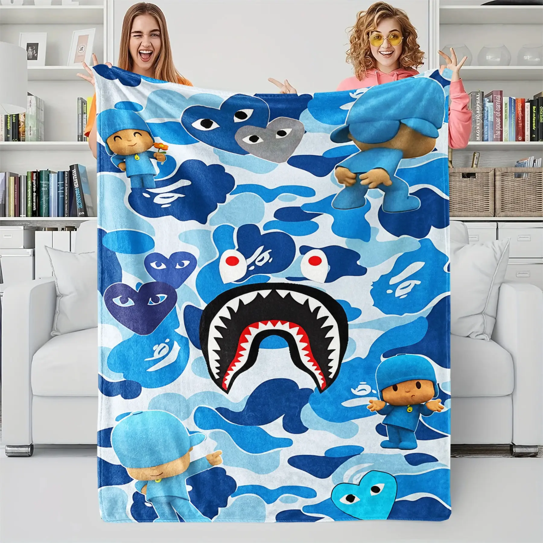 Cartoon Camo Shark Print Flannel Blanket, Ultra-Soft Fiber Warm Throw Blanket, Decorative Blanket For Boys' and Girls' Bedrooms And Sofa, Skin-Friendly and Breathable Soft Napping Blanket, The Perfect Gift Blanket for Cartoon Lovers.