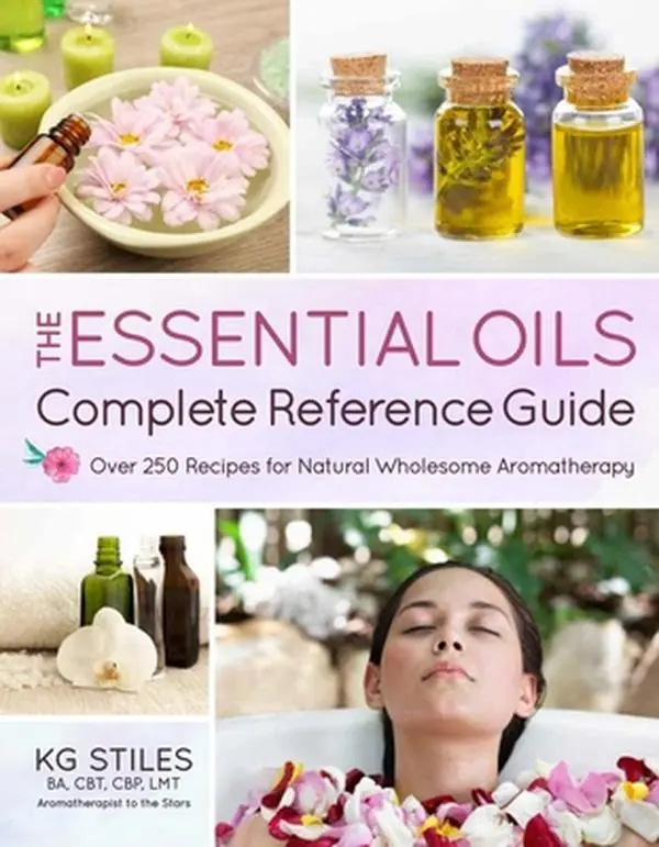 USED Book - The Essential Oils Complete Reference Guide: Over 250 Recipes for Natural Wholesome Aromatherapy by Stiles, Kg (Paperback) - english