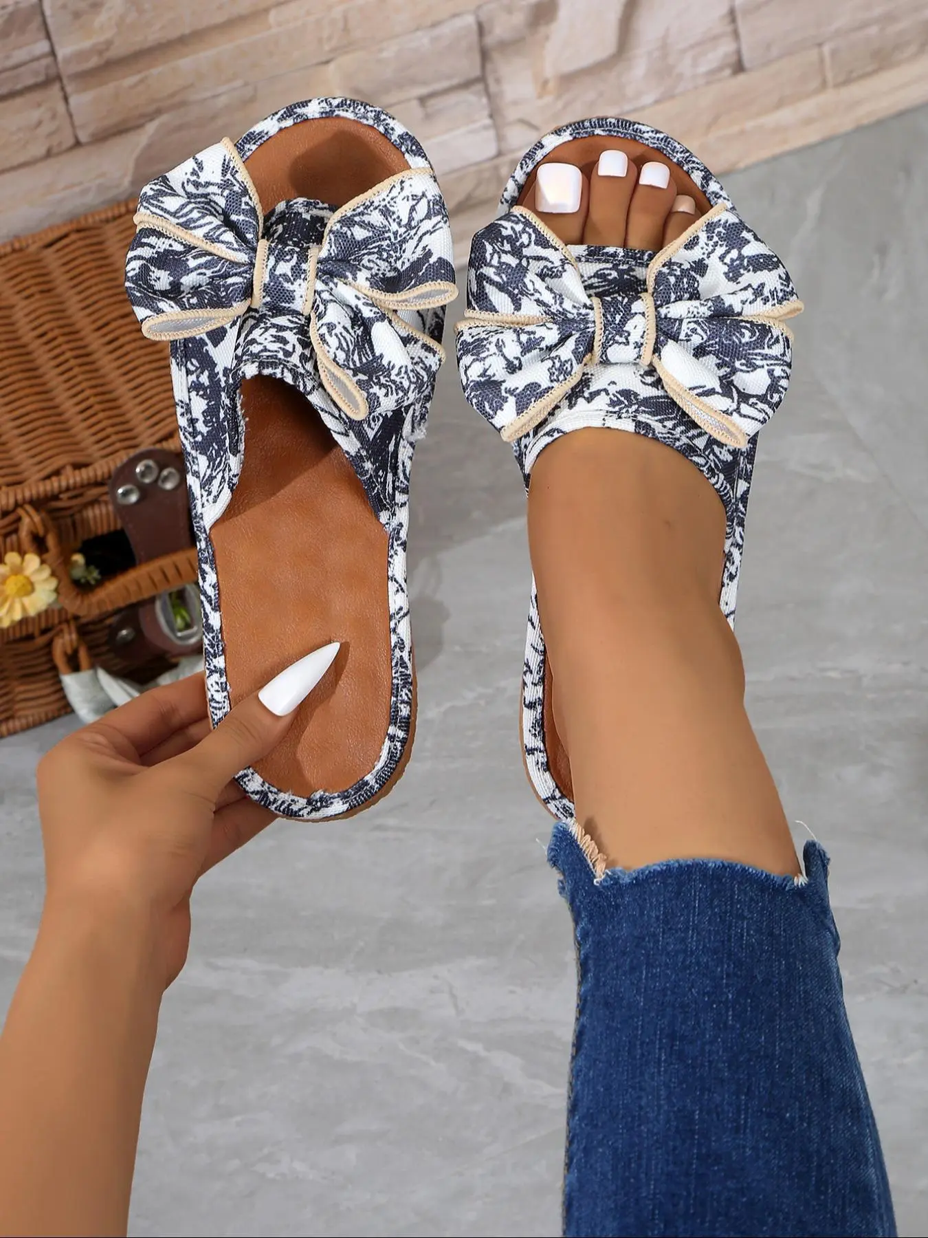 Women's Bowknot Design Slide Sandals, Casual Comfortable Flat Sandals for Summer, Casual Summer Footwear, Sandals for Daily Wear, Boho Style Sandal, Floral Design Sandals, Open Toe Sandals, Bow Slip Sandals