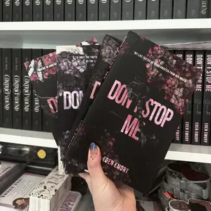 [SIGNED] Club Pétale Set dark romance