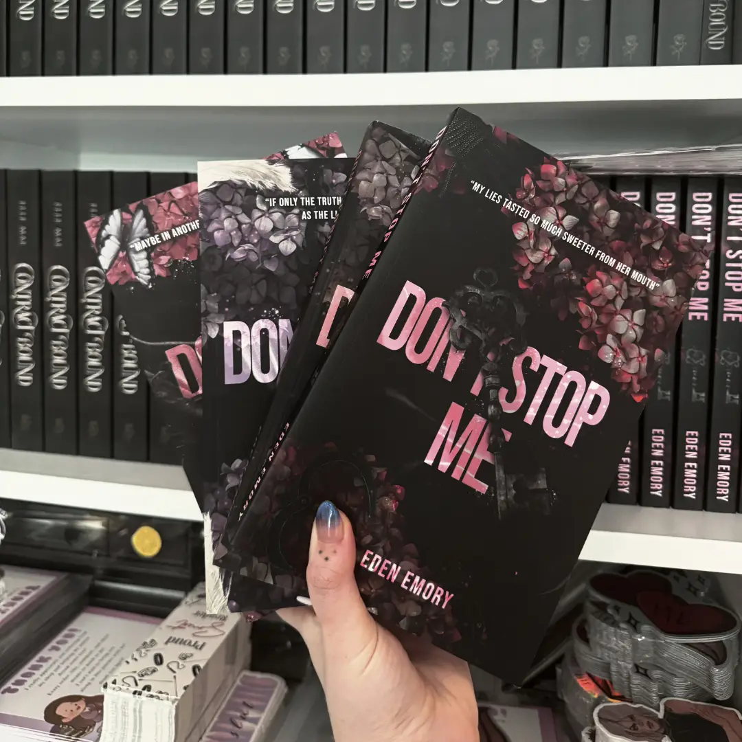 [SIGNED] Club Pétale Set dark romance